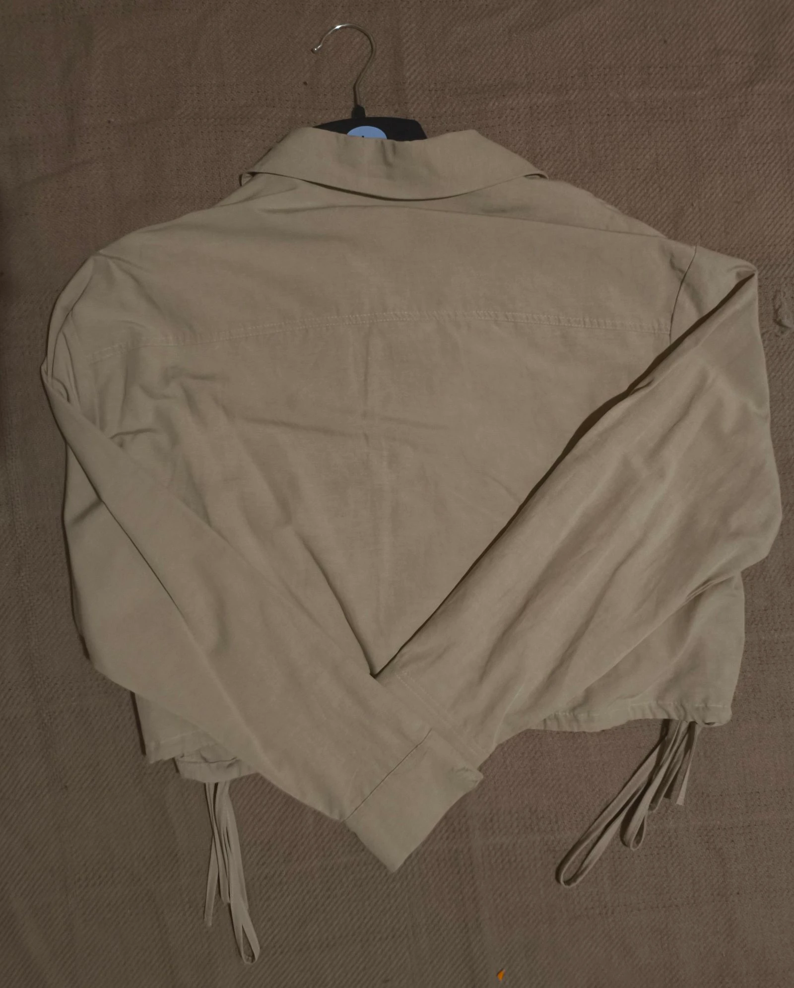 Camisa marrón con botones nácar  – photo 2